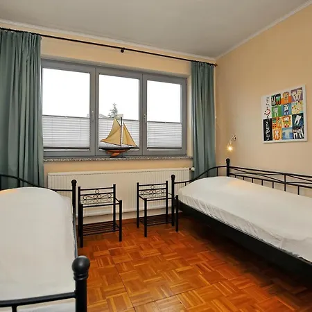 Apartment Birkenweg 11 01